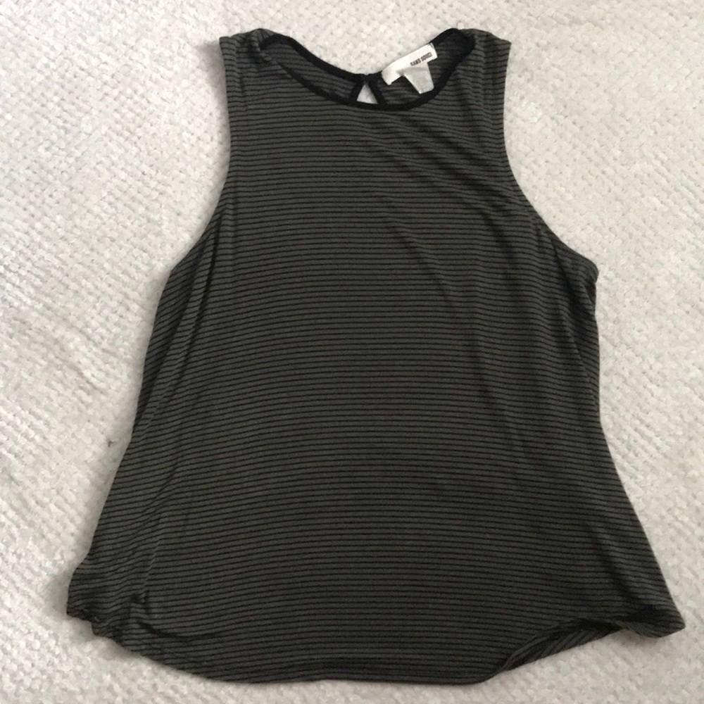 Army green and black striped tank